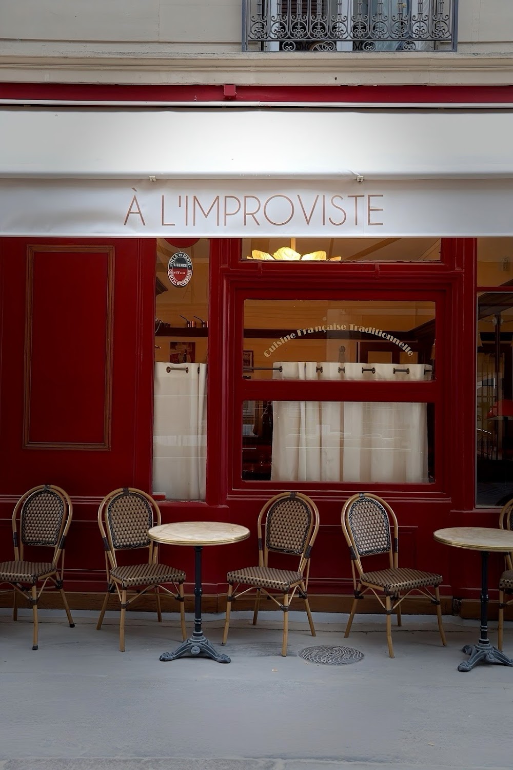 A l'Improviste
