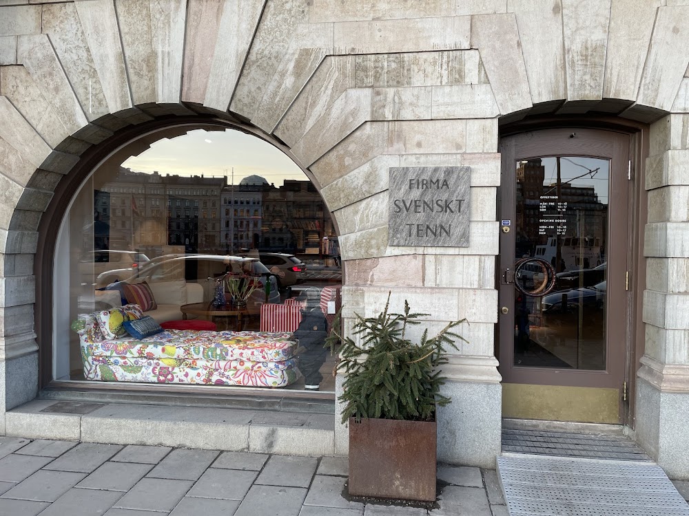Svenskt Tenn Design furniture