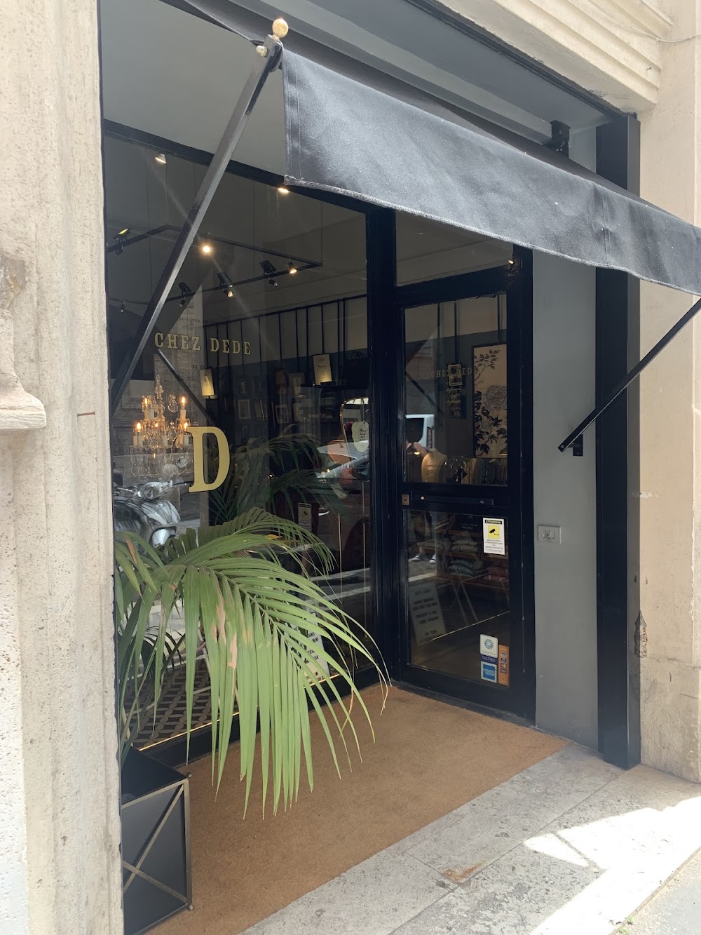 Chez Dédé Store